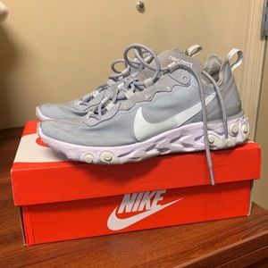 Nike React Element W